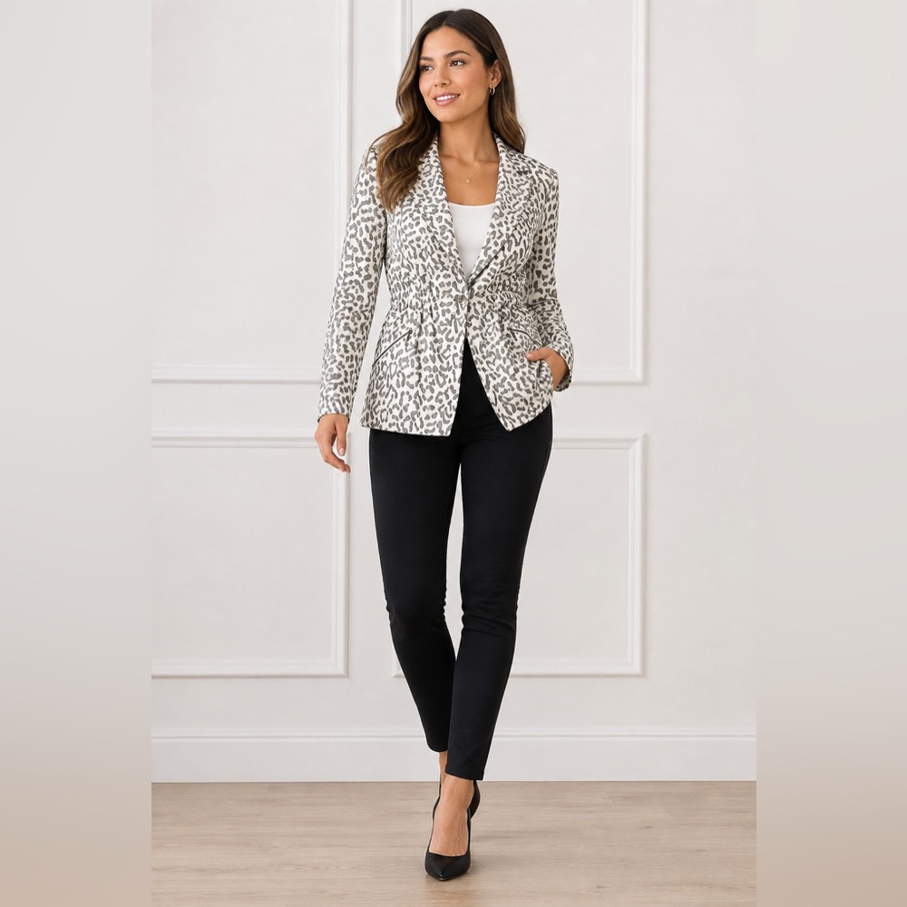 Sharon Young Blazer M Gray White Leopard Print Cinched Waist Lightweight Jacket